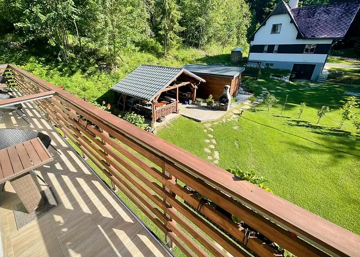 Vista Apartment *